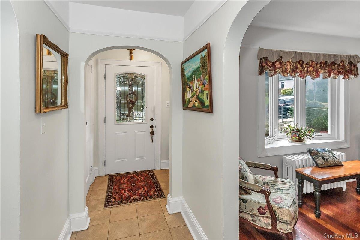 Single Family Hayden  Nassau County, NY 11024, MLS-927591-4