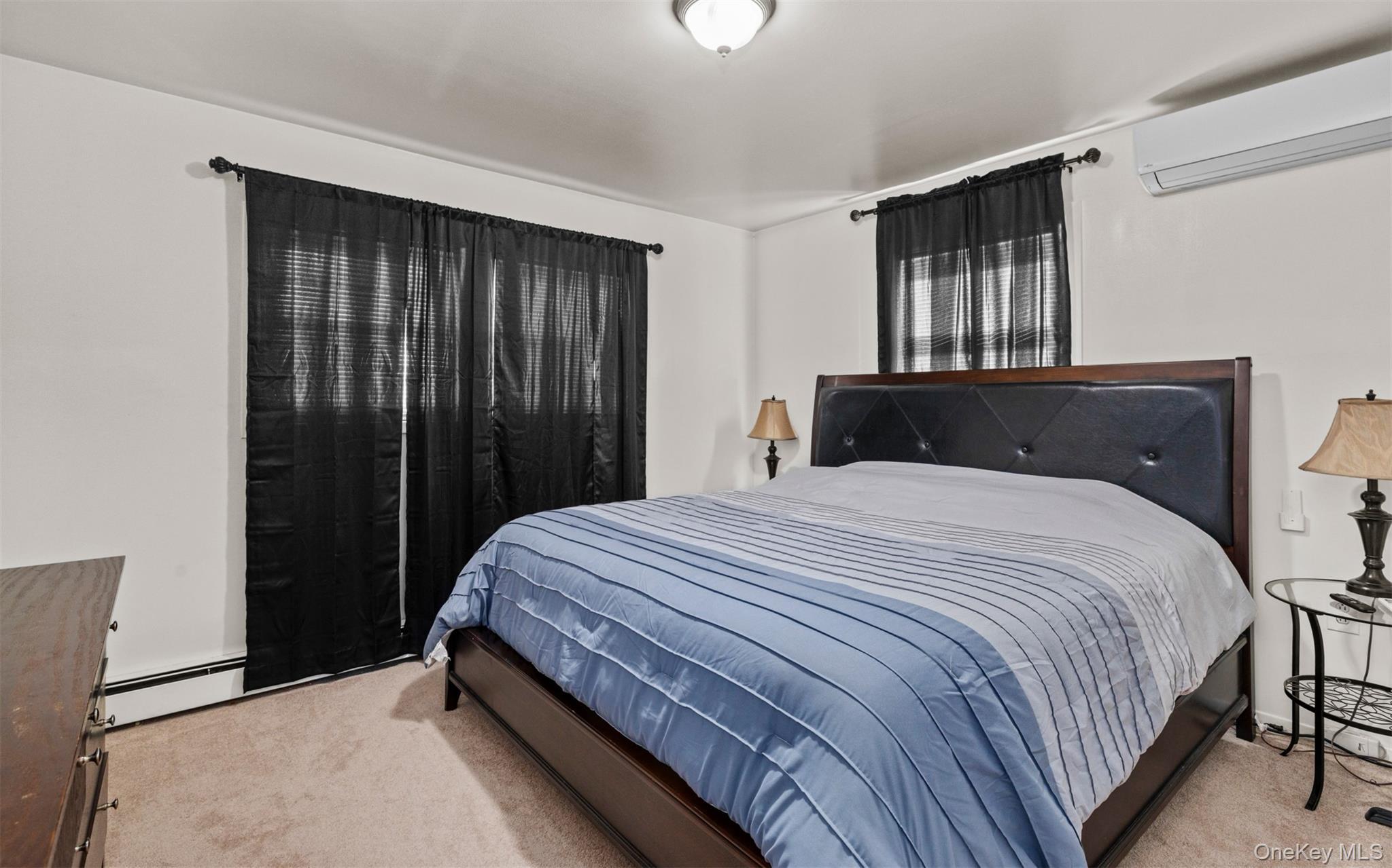 Single Family Wells  Suffolk County, NY 11706, MLS-927594-15