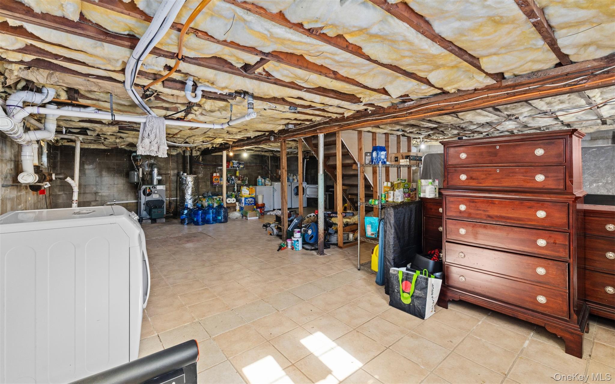 Single Family Wells  Suffolk County, NY 11706, MLS-927594-22