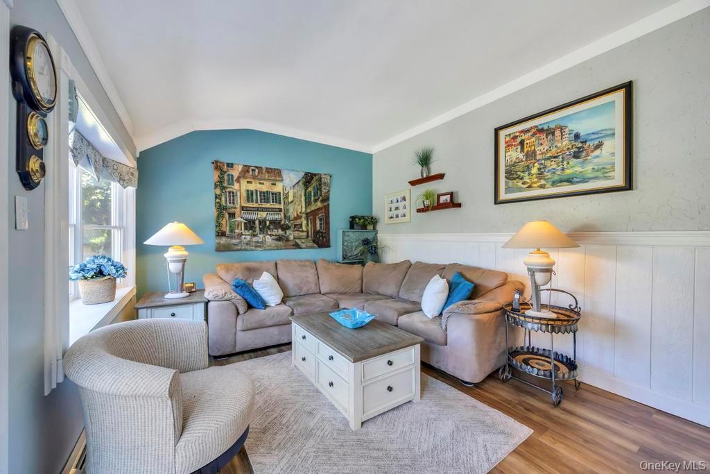 Single Family Longstreet  Suffolk County, NY 11755, MLS-927595-12