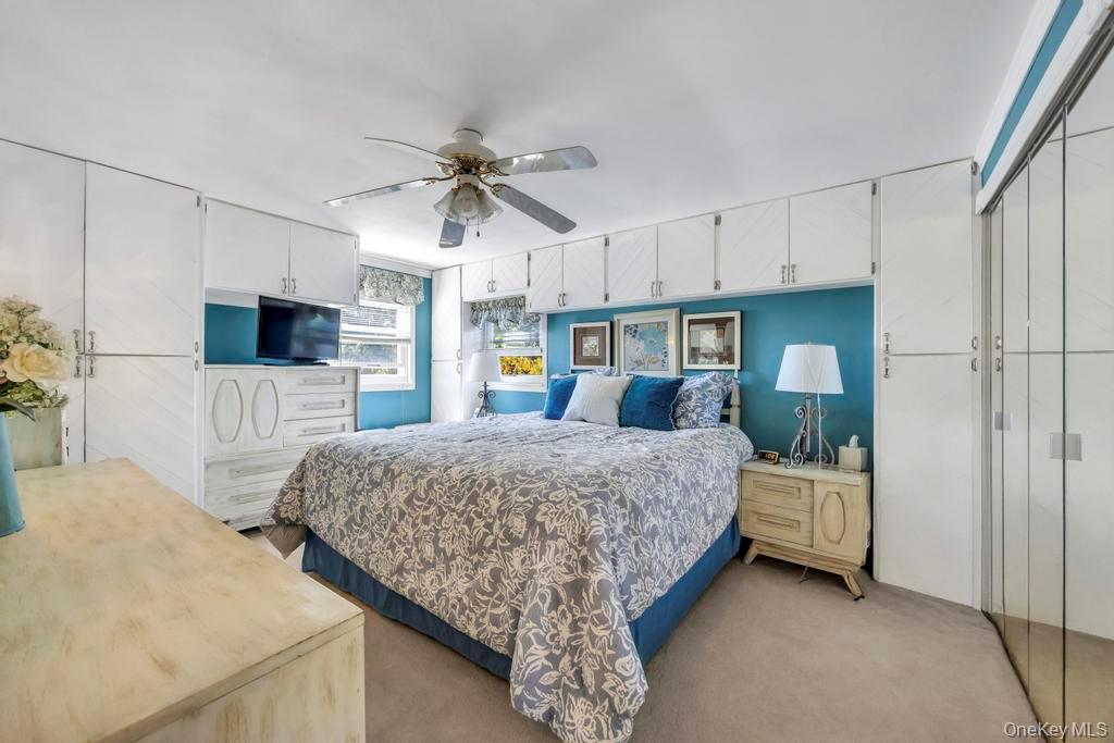 Single Family Longstreet  Suffolk County, NY 11755, MLS-927595-20