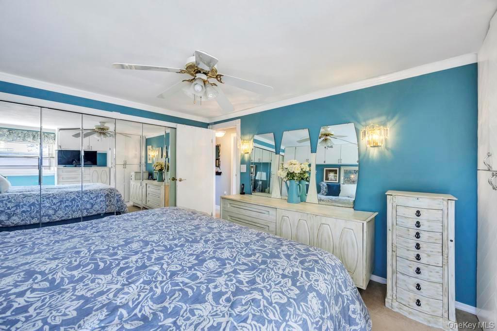 Single Family Longstreet  Suffolk County, NY 11755, MLS-927595-21