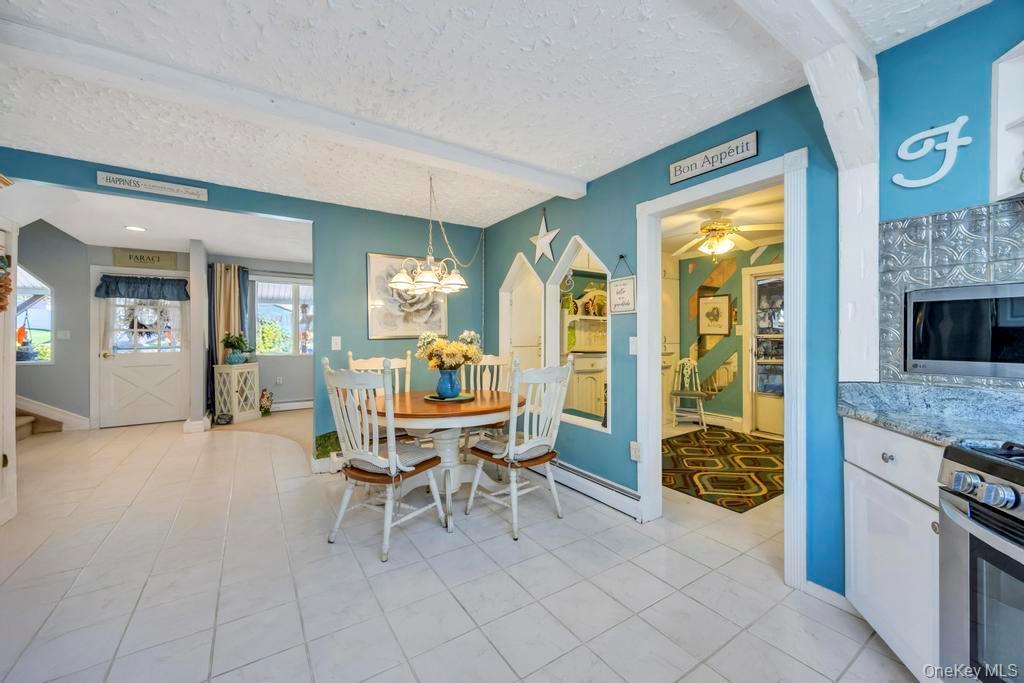 Single Family Longstreet  Suffolk County, NY 11755, MLS-927595-8