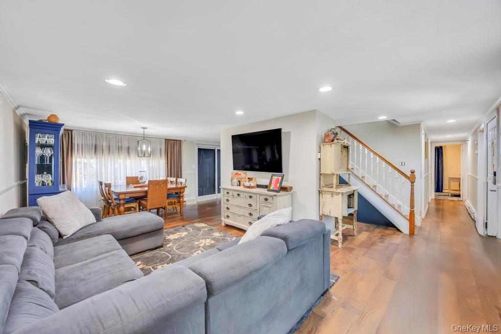 Single Family Bedford Suffolk County, NY 11749, MLS-927608-2