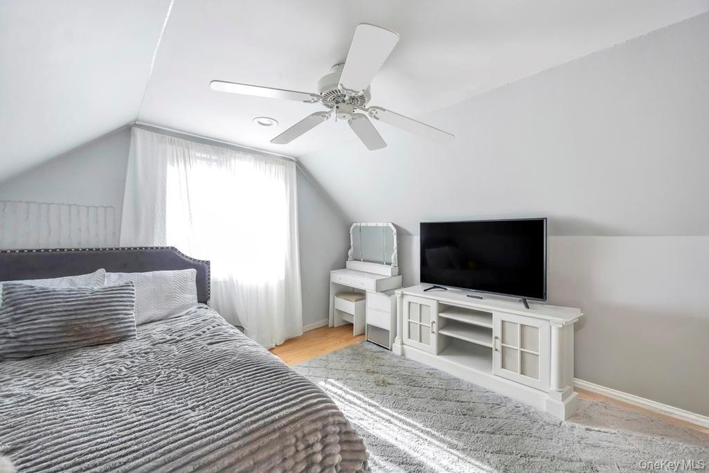 Single Family Bedford Suffolk County, NY 11749, MLS-927608-23