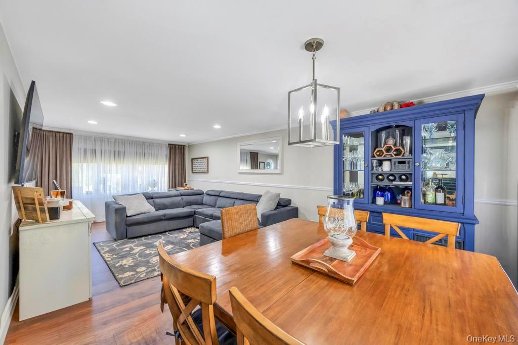 Single Family Bedford Suffolk County, NY 11749, MLS-927608-7