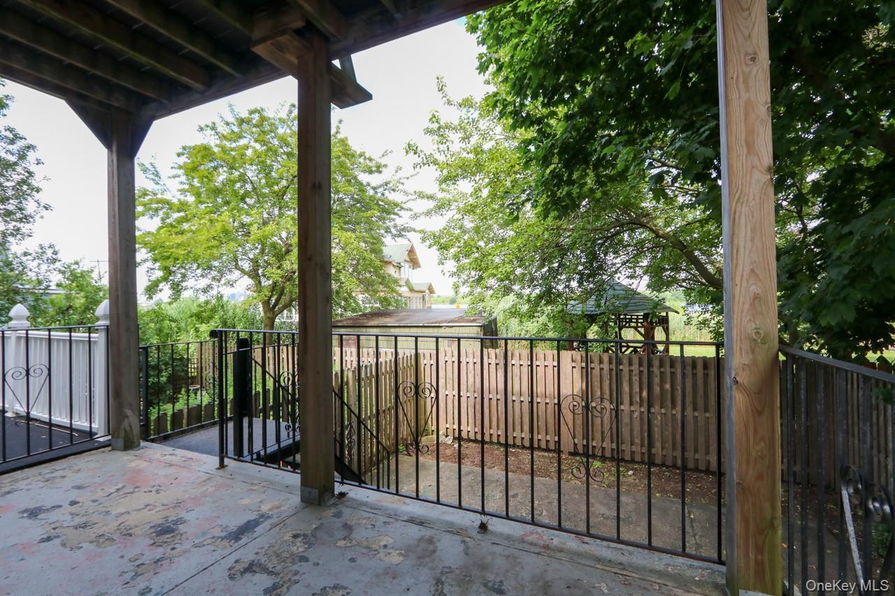 Single Family Waterview Street Queens, NY 11691, MLS-927617-14