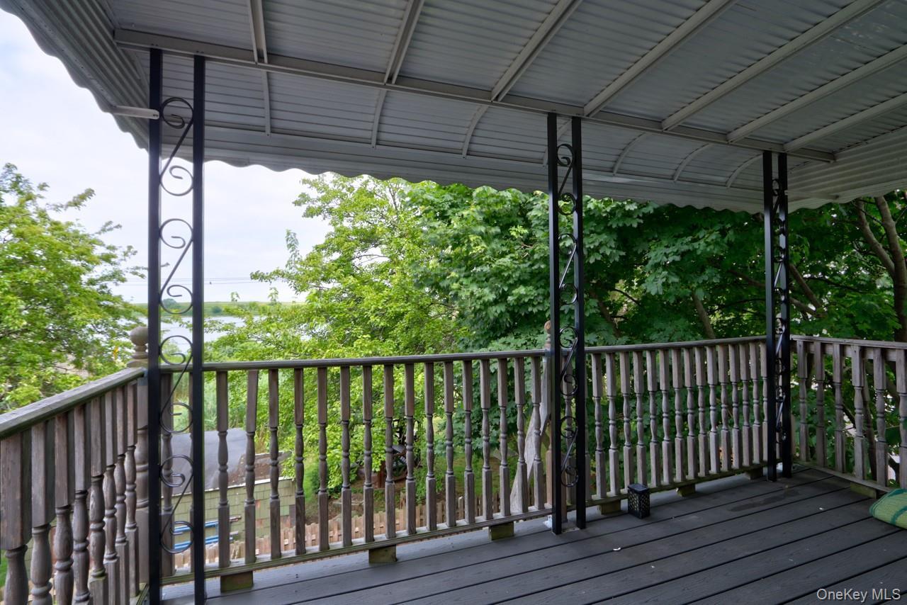 Single Family Waterview Street Queens, NY 11691, MLS-927617-15