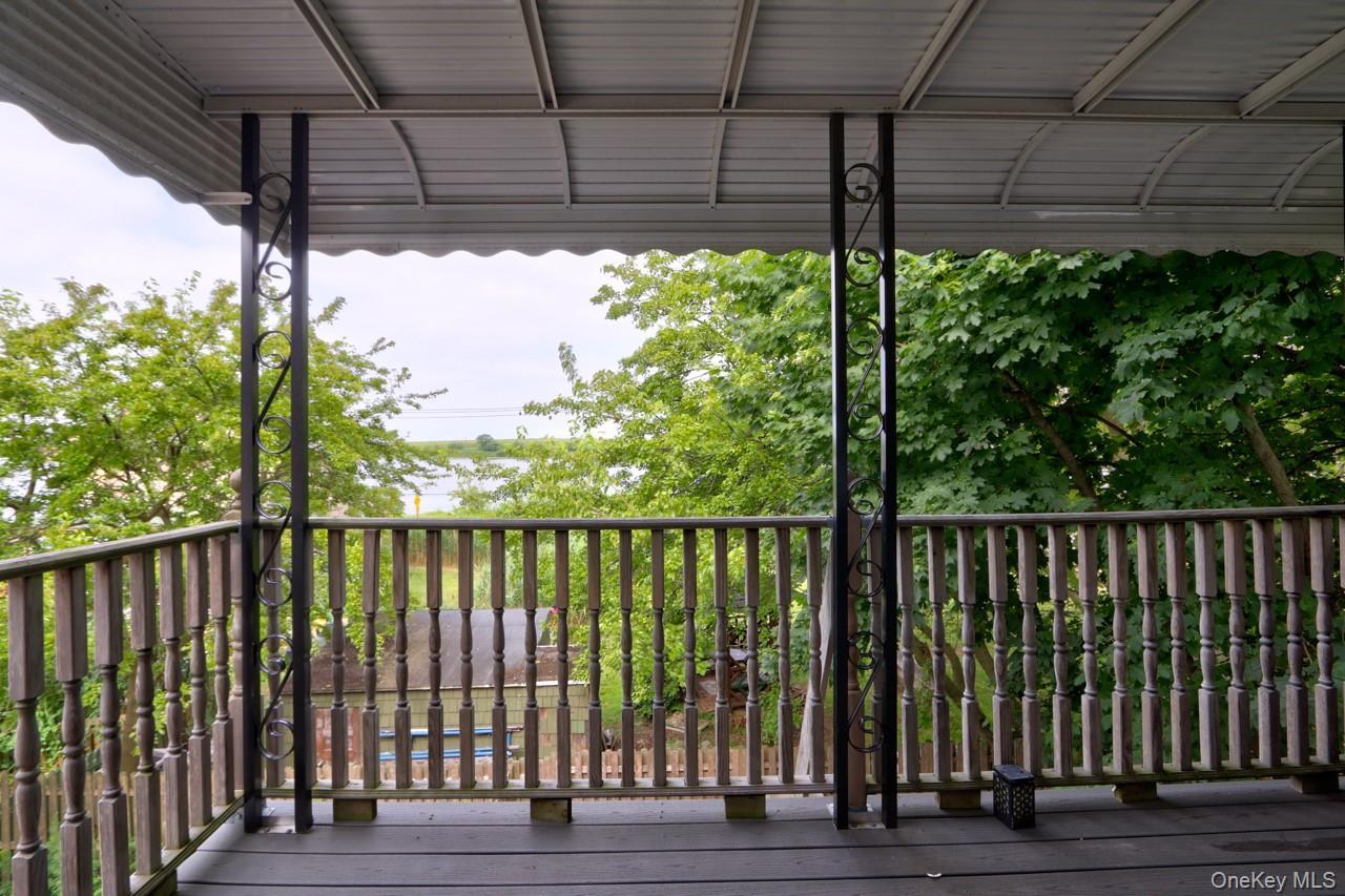 Single Family Waterview Street  Queens, NY 11691, MLS-927617-16