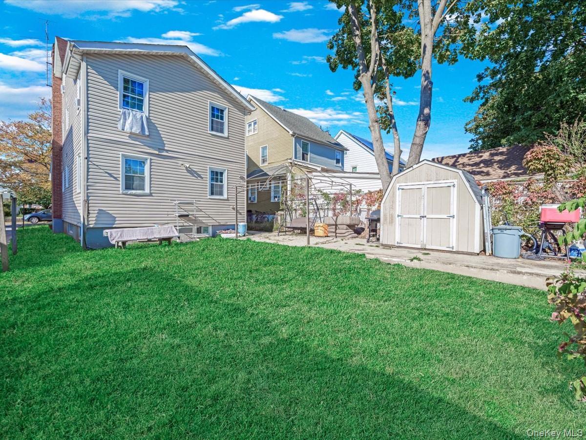 Single Family 205th  Queens, NY 11412, MLS-927622-19