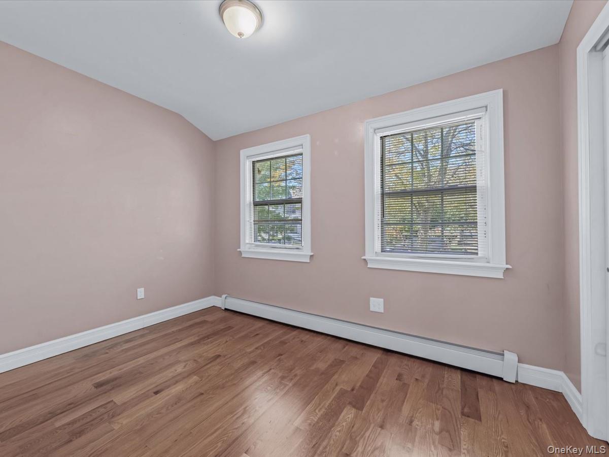 Single Family 205th  Queens, NY 11412, MLS-927622-6