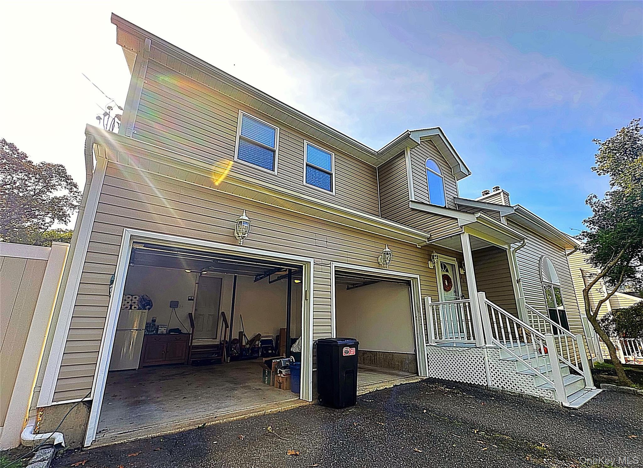 Single Family Magnolia  Suffolk County, NY 11778, MLS-927623-11