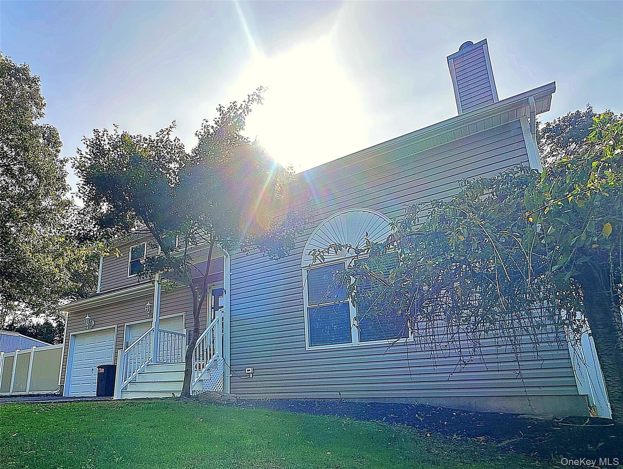 Single Family Magnolia  Suffolk County, NY 11778, MLS-927623-12