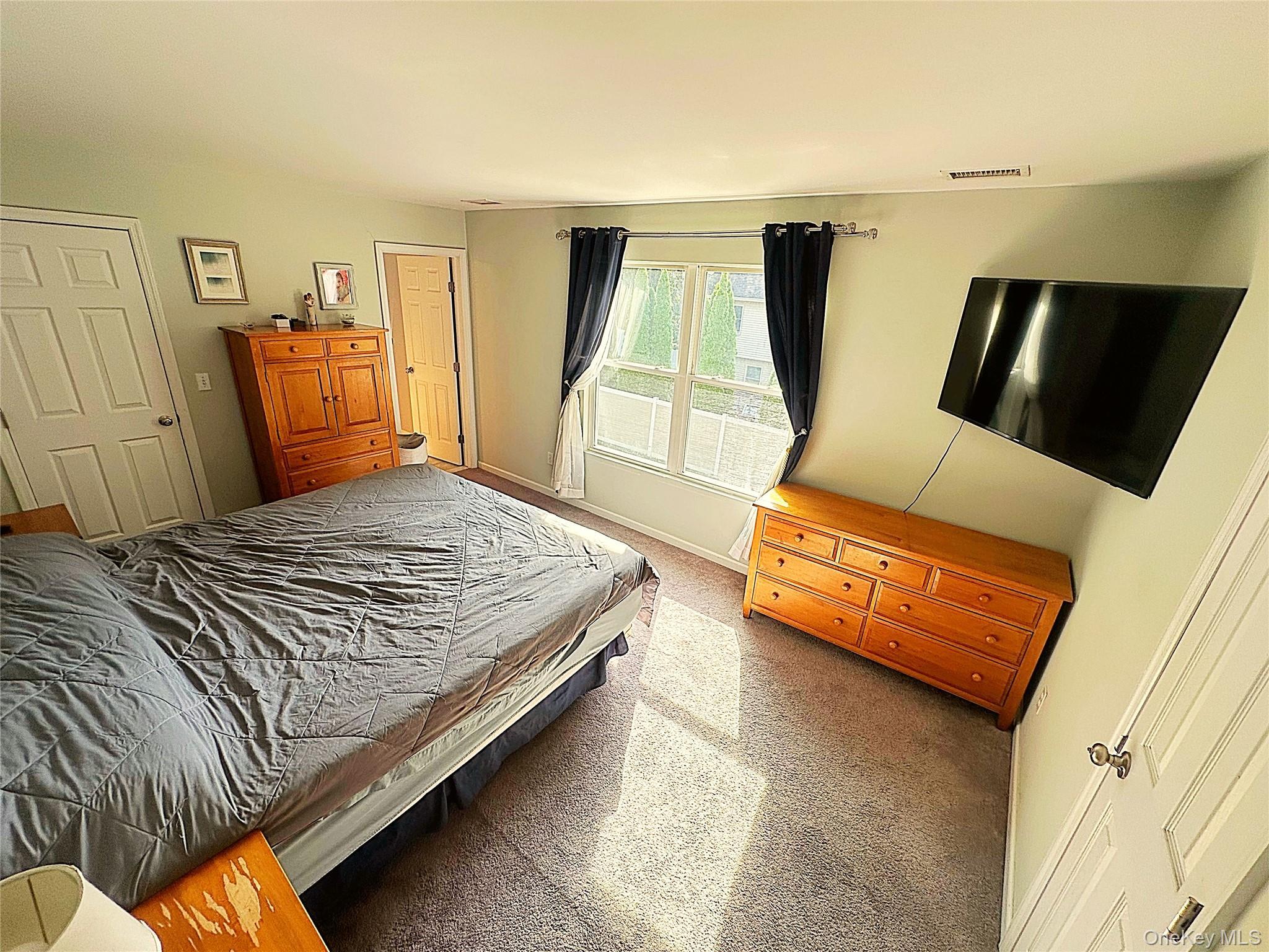 Single Family Magnolia  Suffolk County, NY 11778, MLS-927623-18