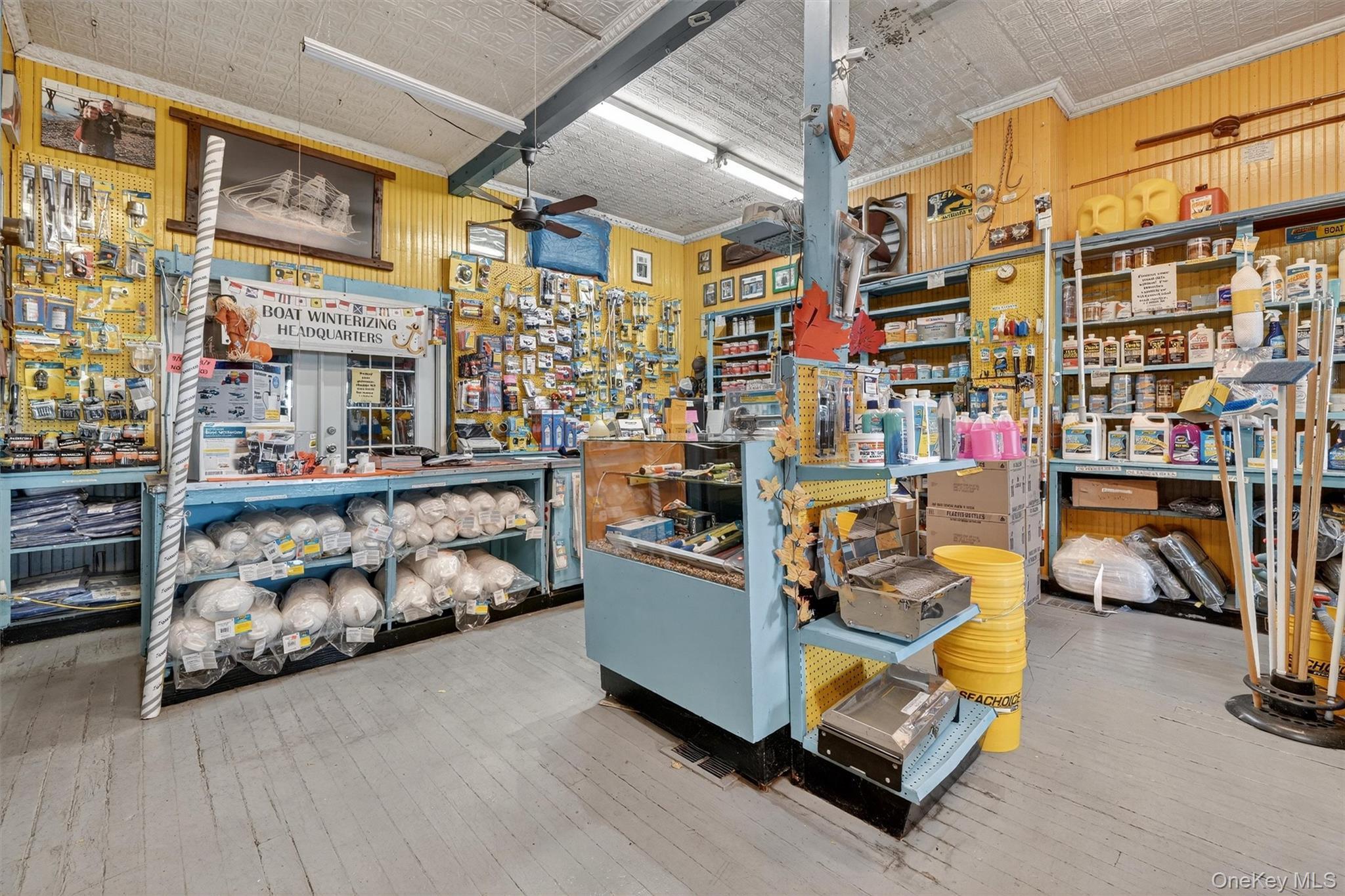 Commercial Sale City Island  Bronx, NY 10464, MLS-927625-10