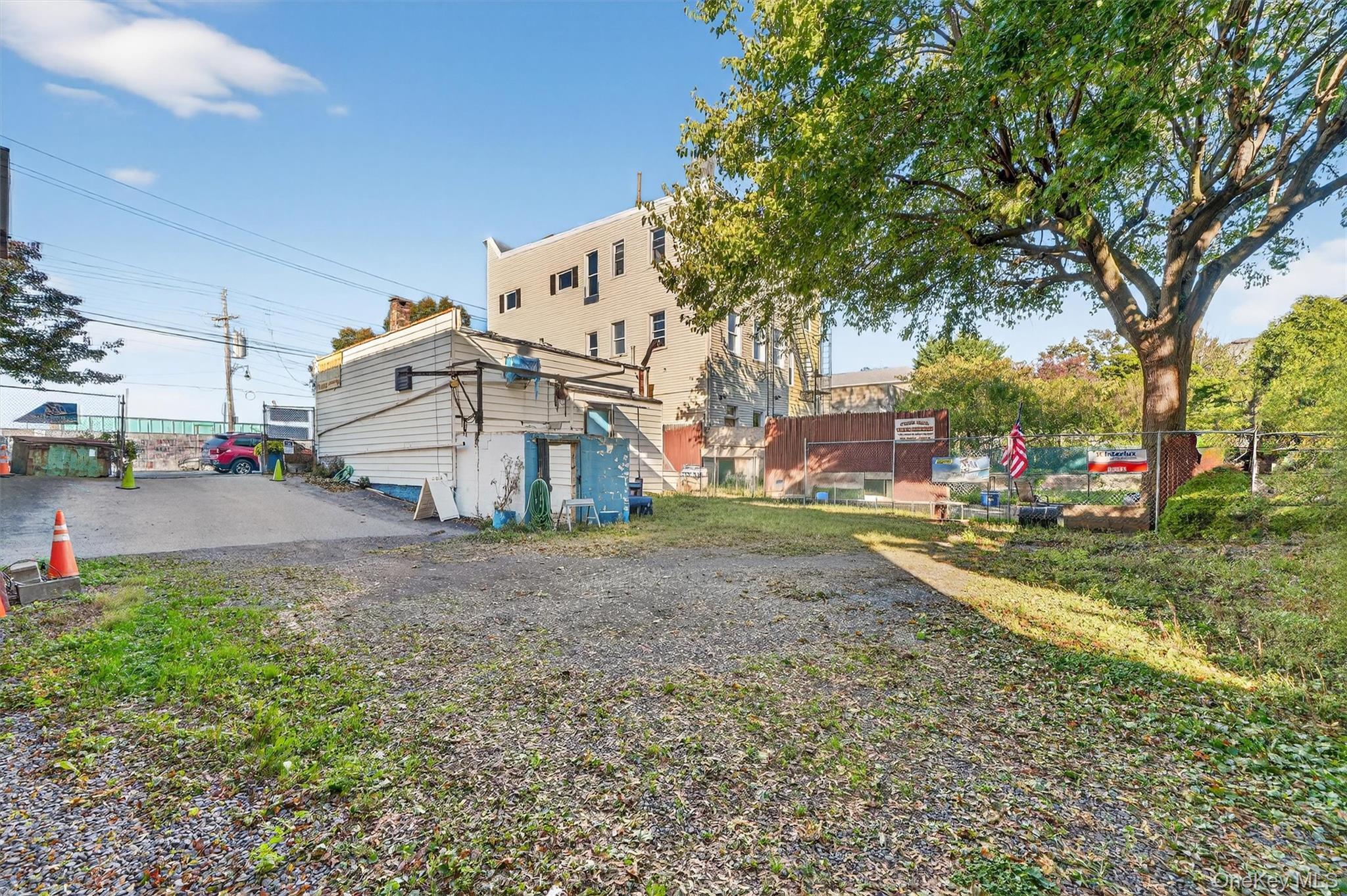 Commercial Sale City Island  Bronx, NY 10464, MLS-927625-27