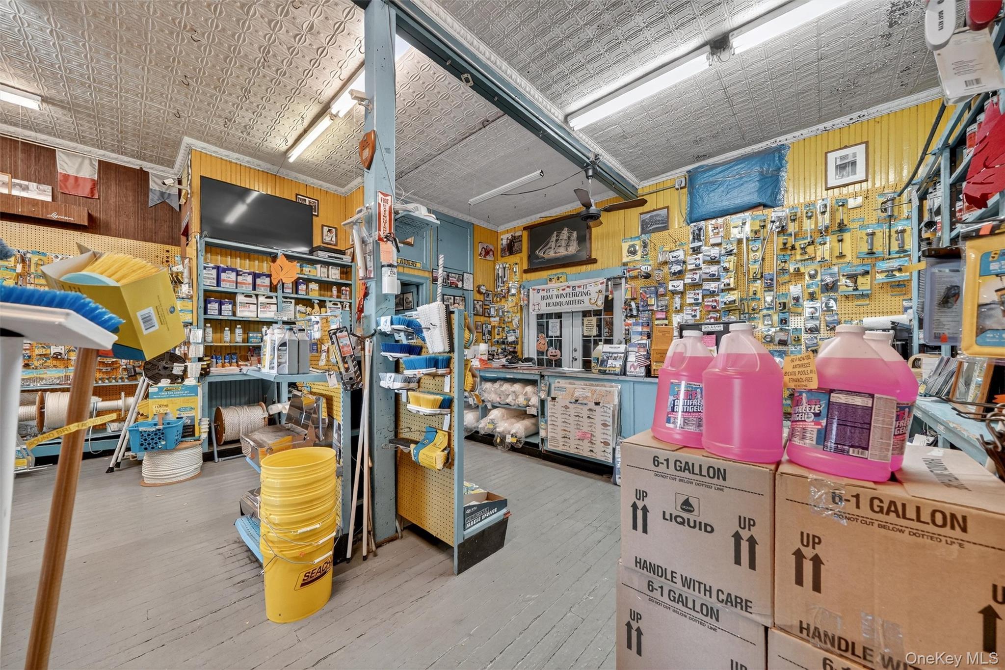 Commercial Sale City Island  Bronx, NY 10464, MLS-927625-8