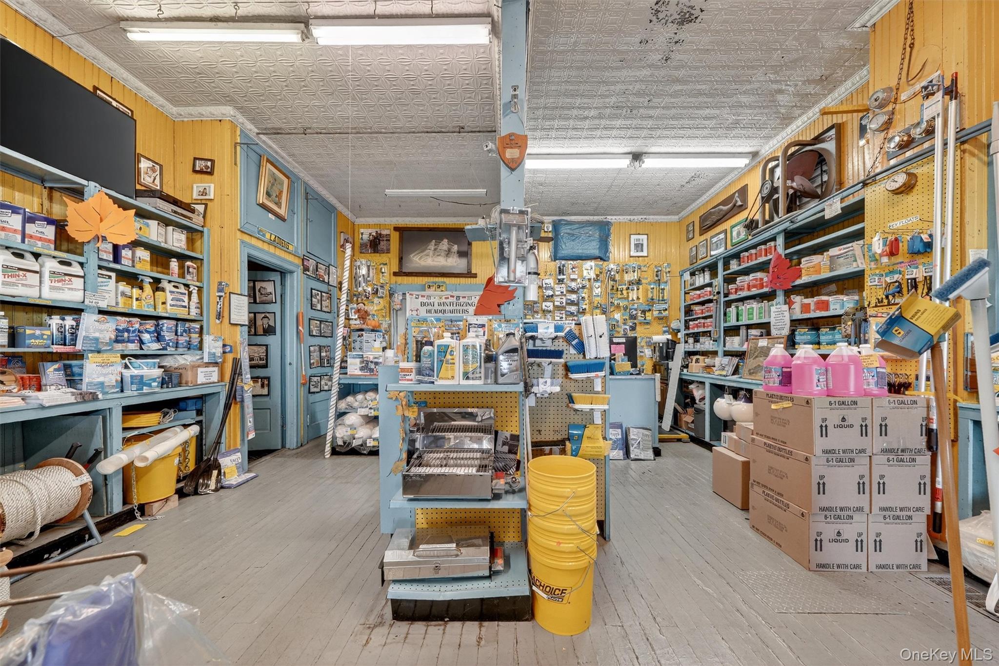 Commercial Sale City Island  Bronx, NY 10464, MLS-927625-9