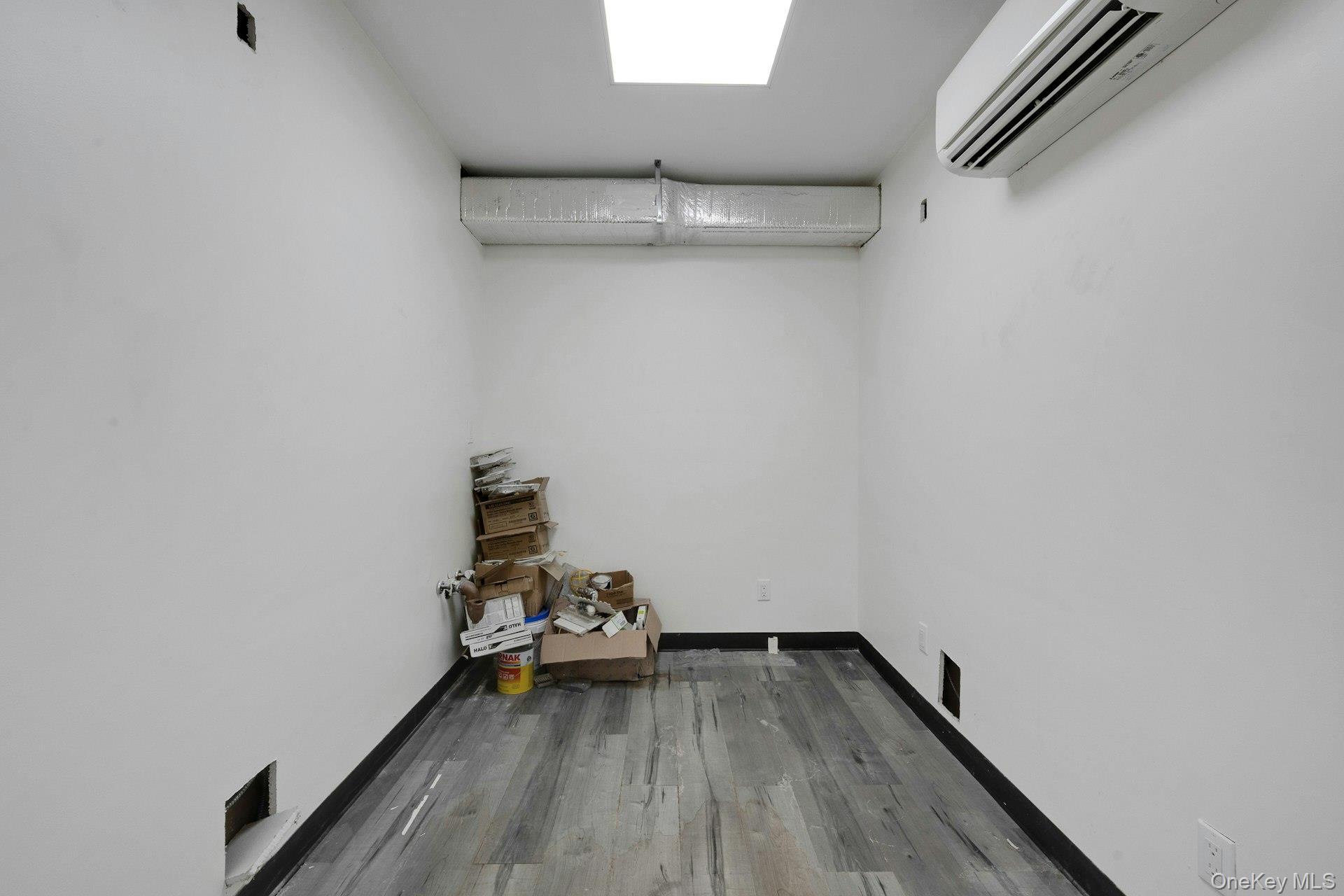 Single Family 172nd  Bronx, NY 10472, MLS-927639-10