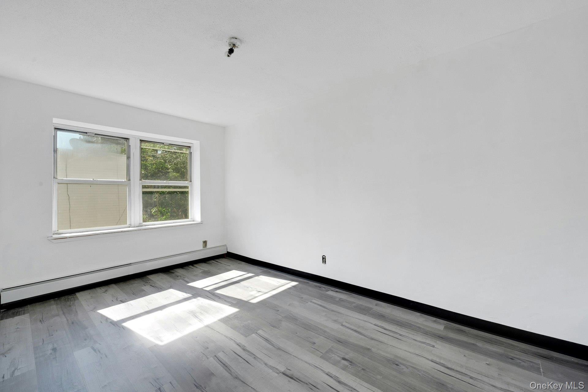 Single Family 172nd  Bronx, NY 10472, MLS-927639-13