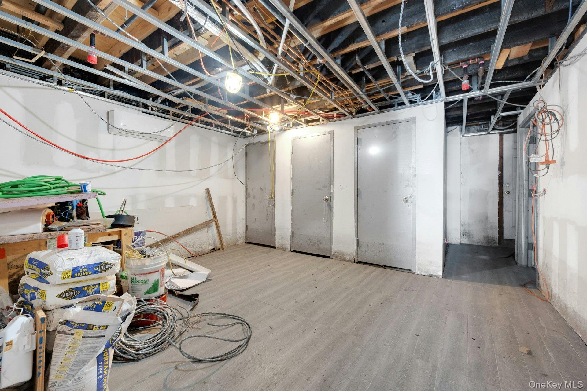 Single Family 172nd  Bronx, NY 10472, MLS-927639-24