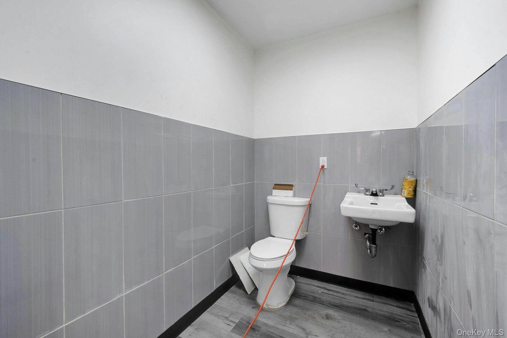 Single Family 172nd  Bronx, NY 10472, MLS-927639-9