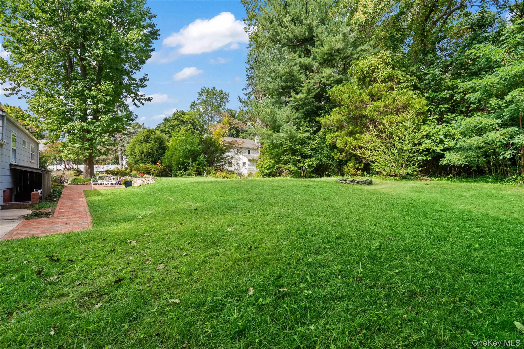 Single Family Lewis  Suffolk County, NY 11746, MLS-927643-20