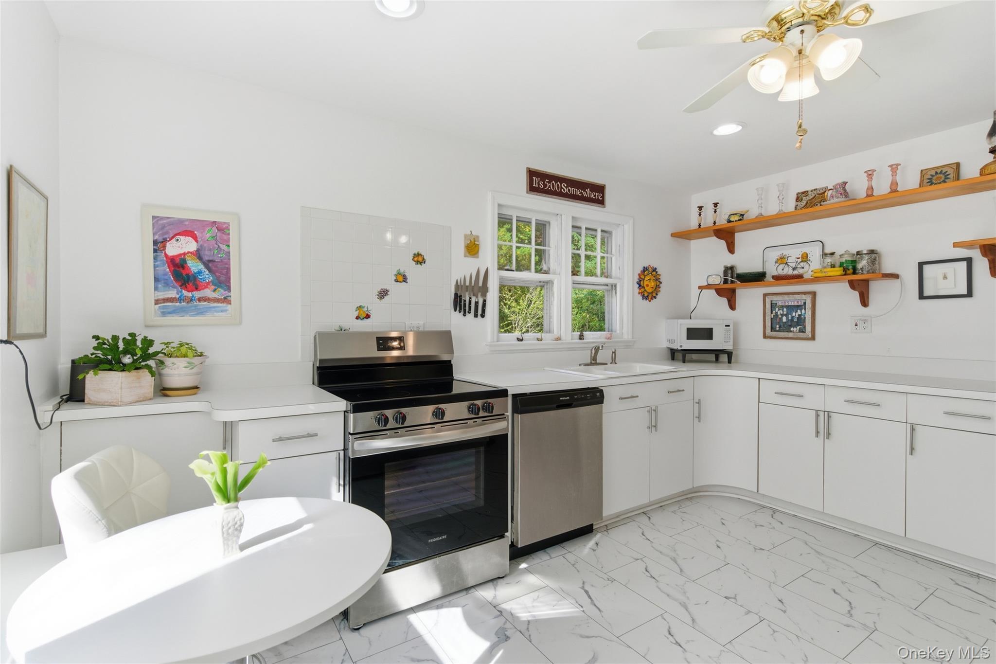 Single Family Lewis  Suffolk County, NY 11746, MLS-927643-6