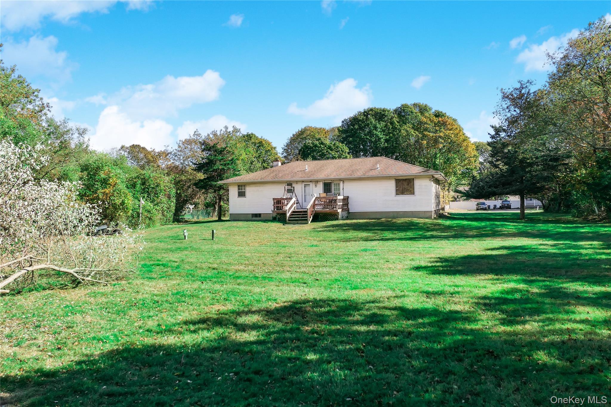 Single Family Wards  Suffolk County, NY 11713, MLS-927651-35