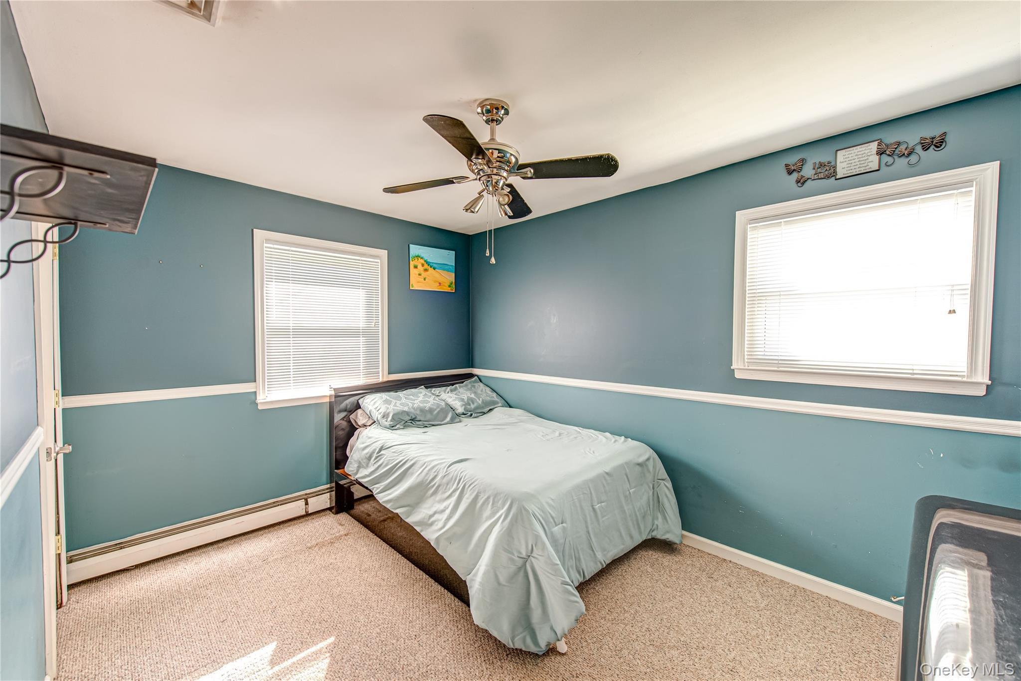 Single Family Wyandotte  Suffolk County, NY 11784, MLS-927660-14