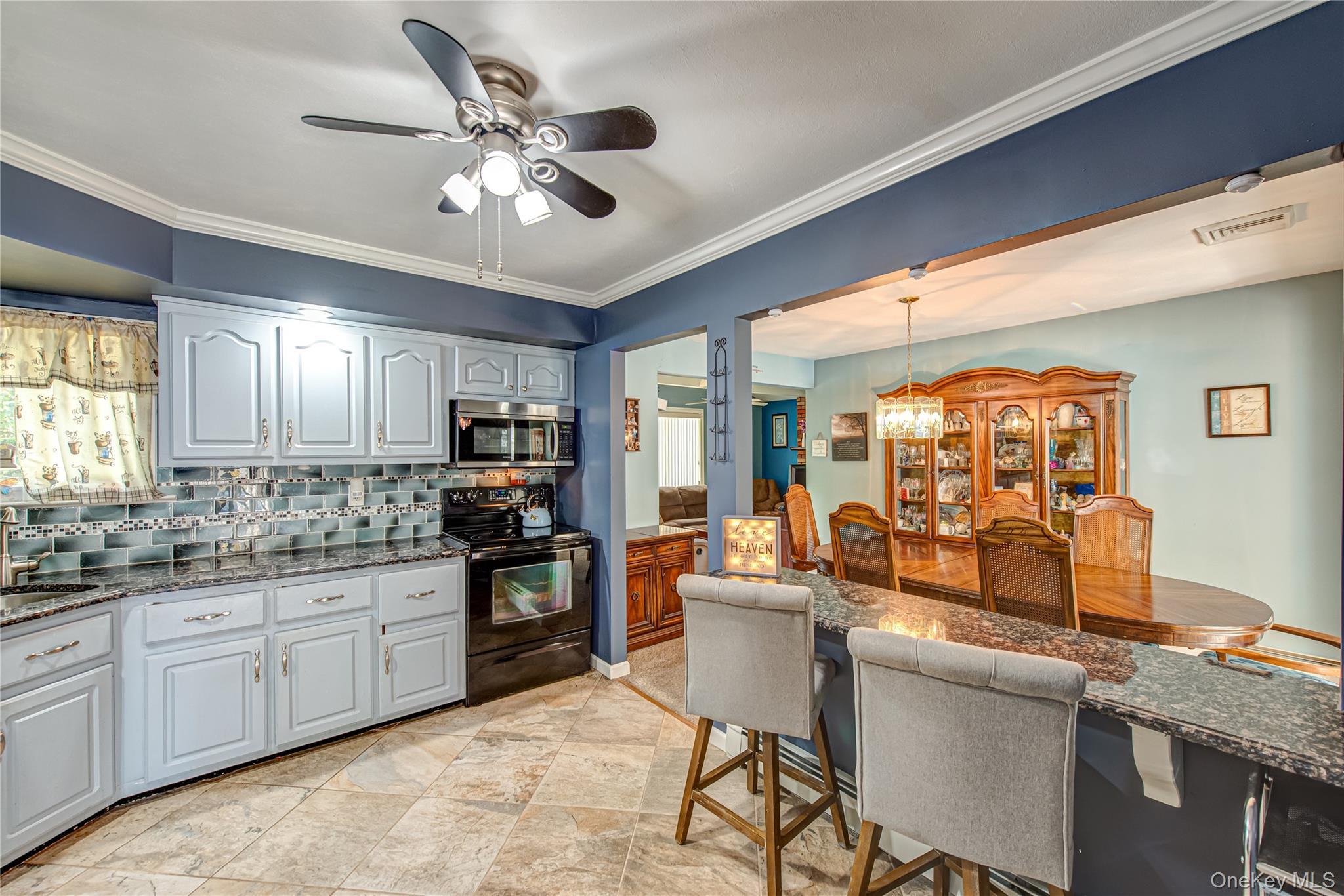 Single Family Wyandotte  Suffolk County, NY 11784, MLS-927660-4