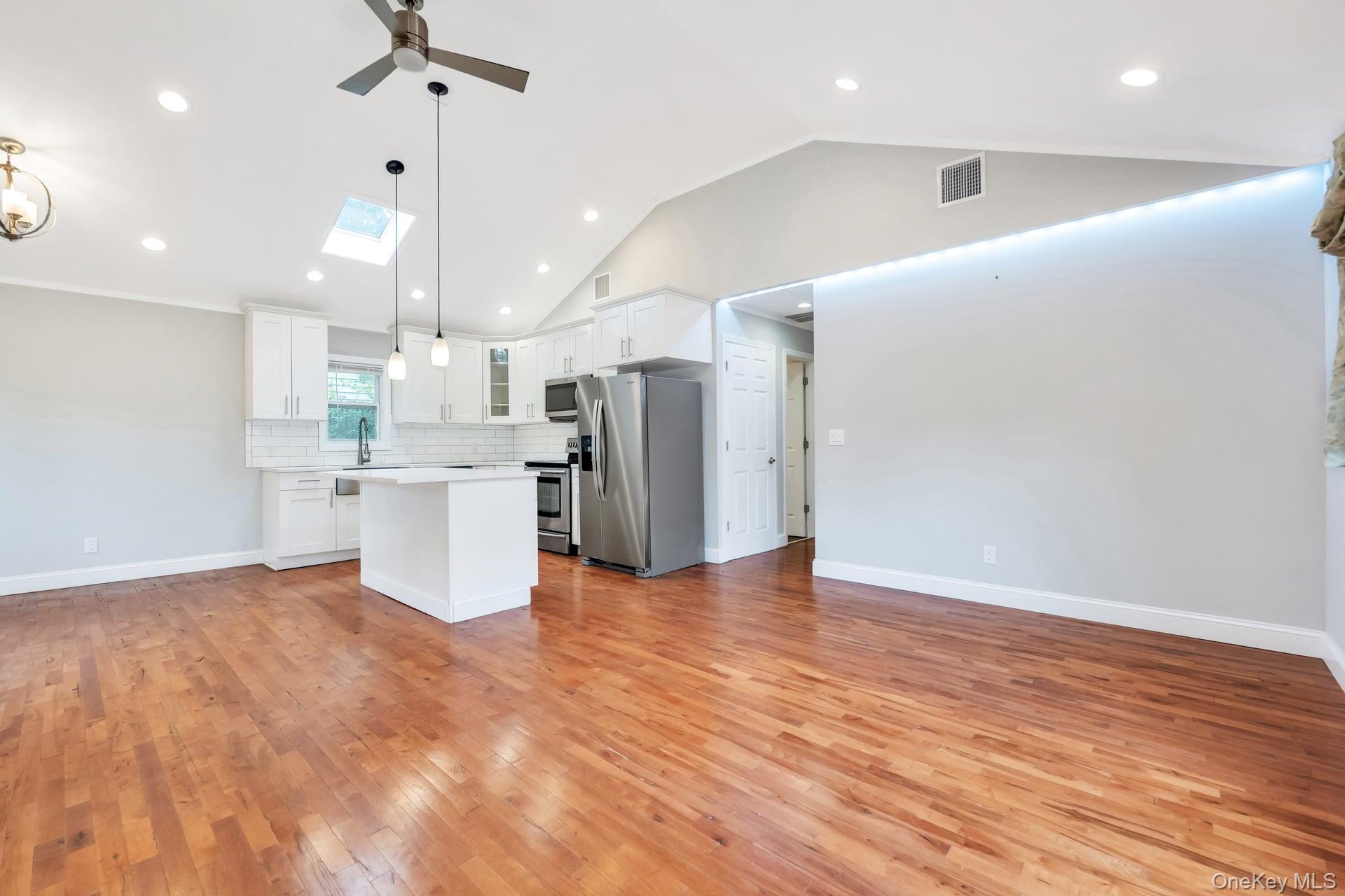 Single Family Harding  Suffolk County, NY 11779, MLS-927680-17