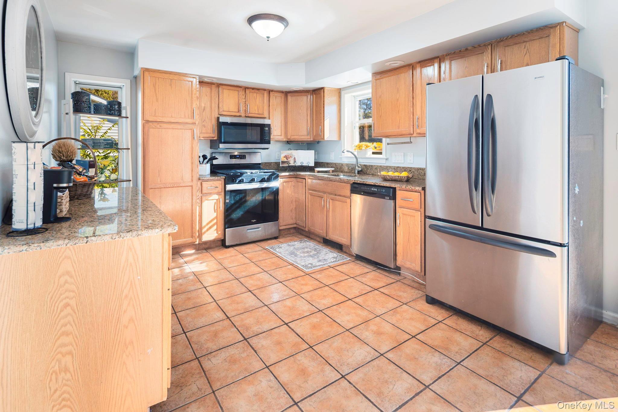 Single Family Sabrina  Westchester County, NY 10562, MLS-927692-16