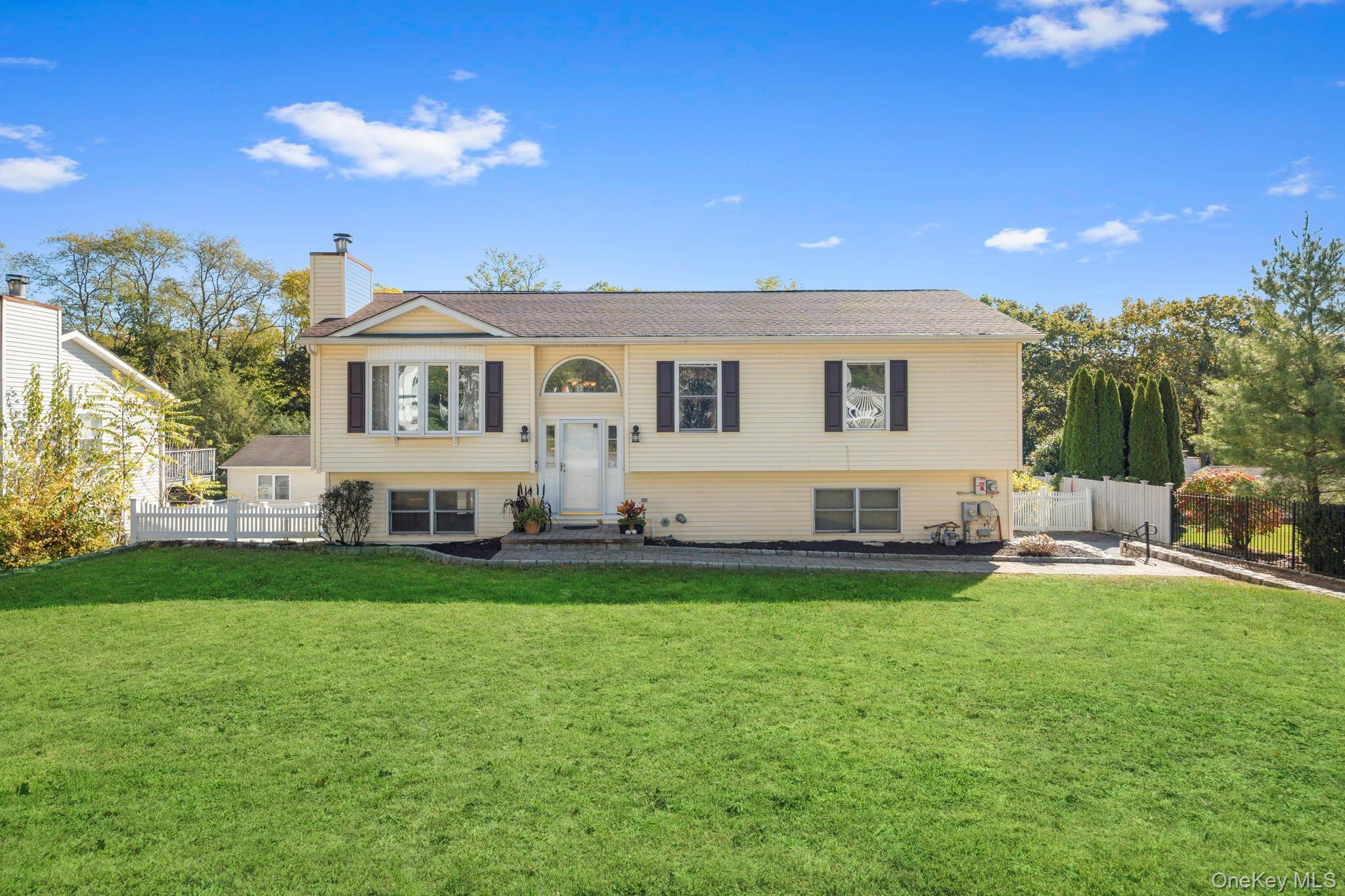 Single Family Sabrina  Westchester County, NY 10562, MLS-927692-2