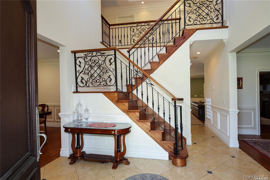 Single Family Steamboat Nassau County, NY 11024, MLS-927695-3