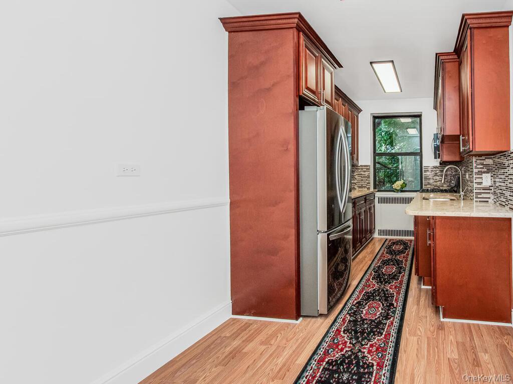 Coop Riverdale Ave Bronx, NY 10463, MLS-927702-3