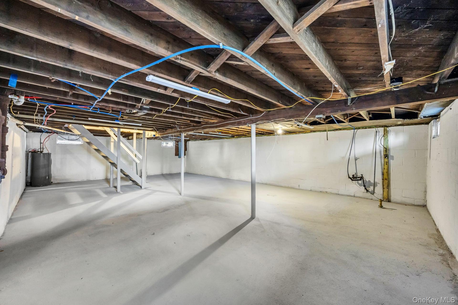 Single Family Davidson  Suffolk County, NY 11798, MLS-927709-22