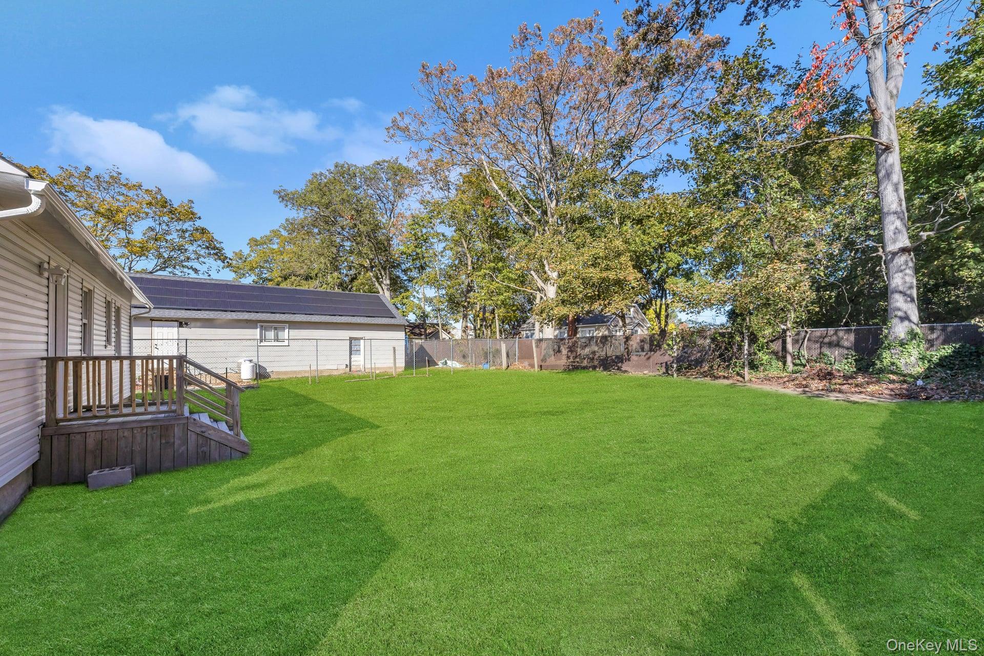 Single Family Davidson  Suffolk County, NY 11798, MLS-927709-26