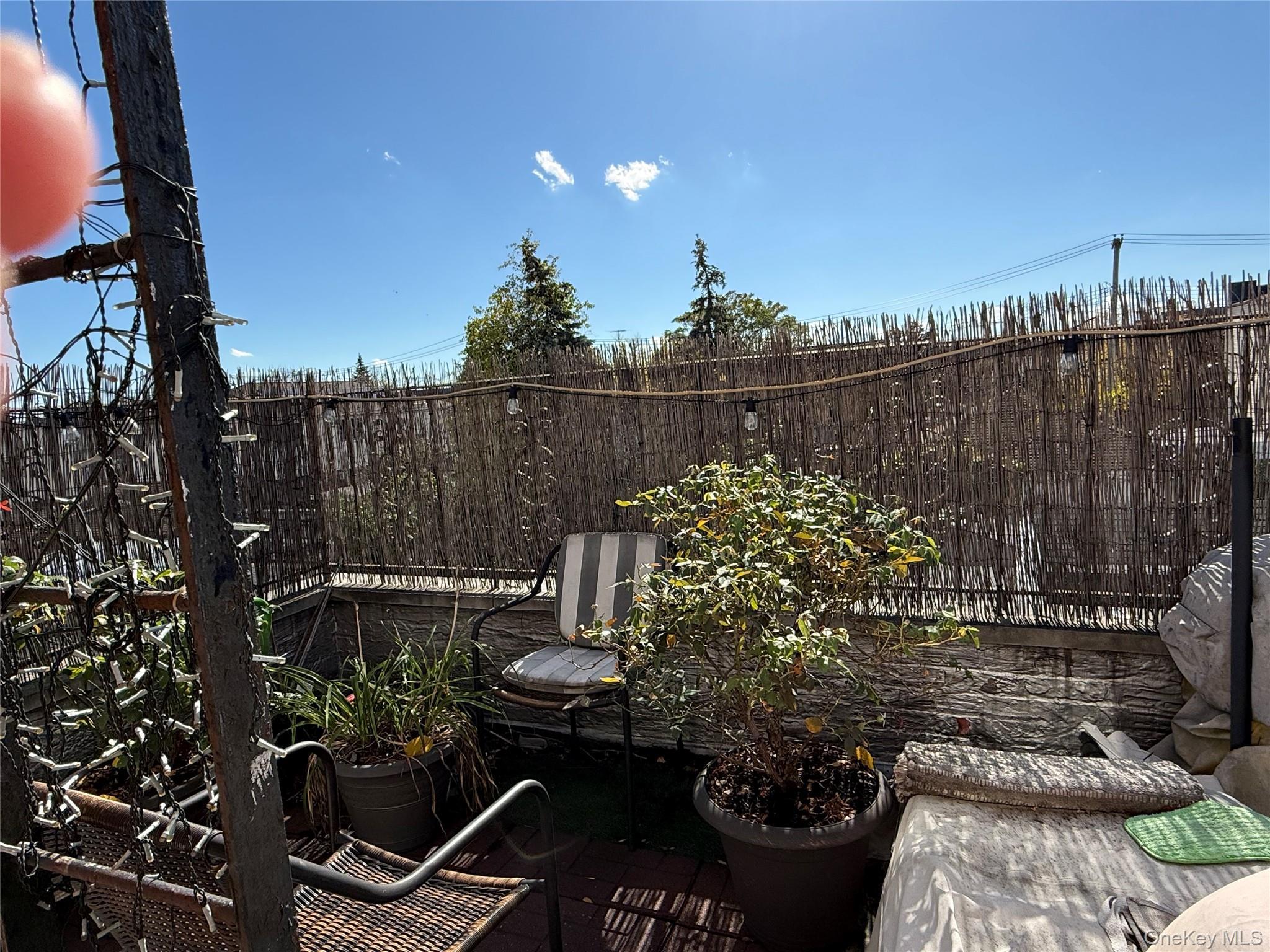 Single Family Pitkin Avenue Queens, NY 11417, MLS-927713-6