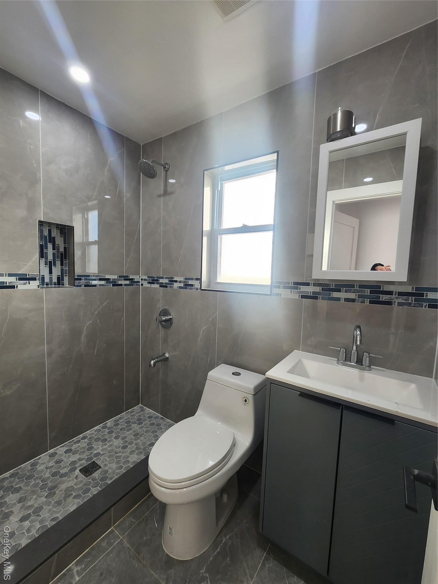 Single Family Taylor  Bronx, NY 10473, MLS-927721-22