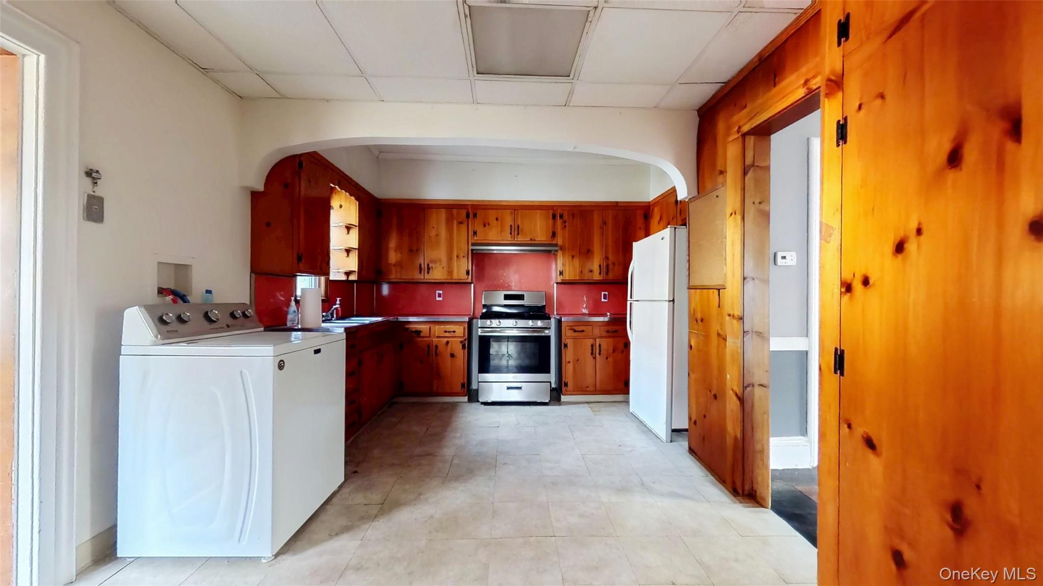 Single Family South Dutchess County, NY 12590, MLS-927725-6