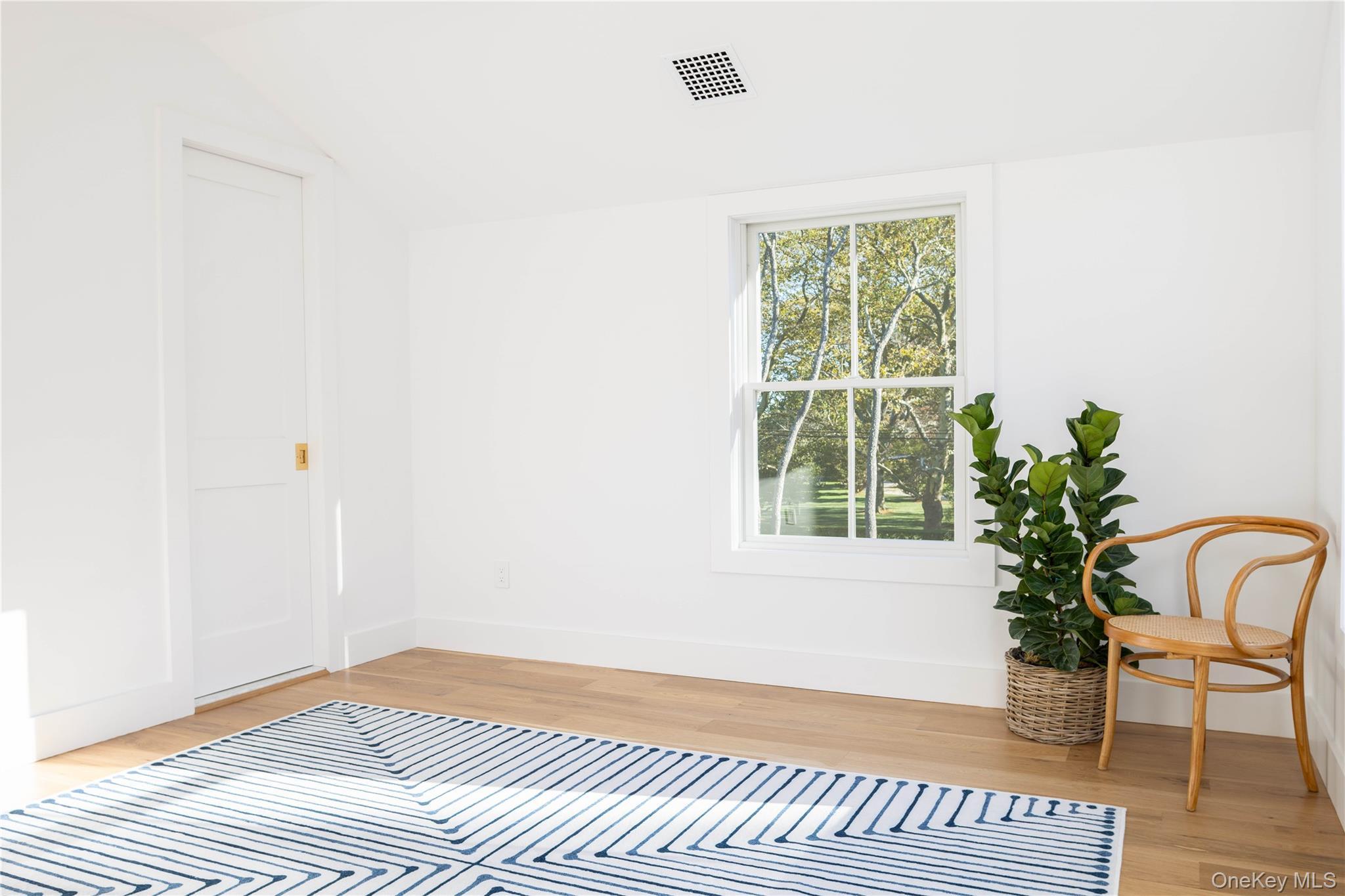 Single Family Park Suffolk County, NY 11952, MLS-927727-35