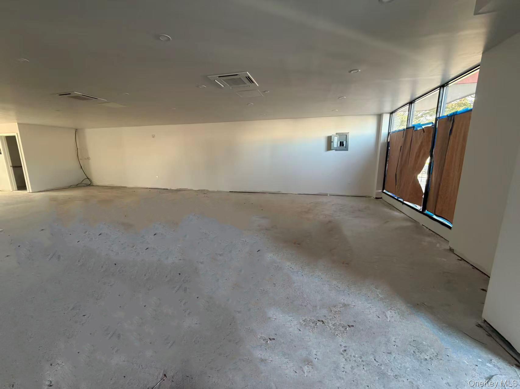 Commercial Lease Sanford  Queens, NY 11358, MLS-927728-7