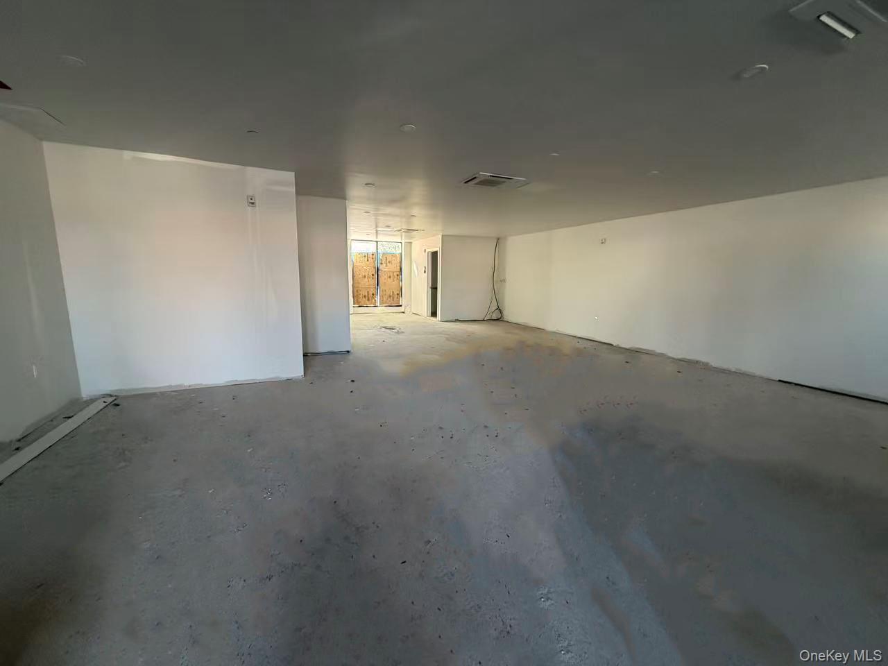 Commercial Lease Sanford  Queens, NY 11358, MLS-927728-8