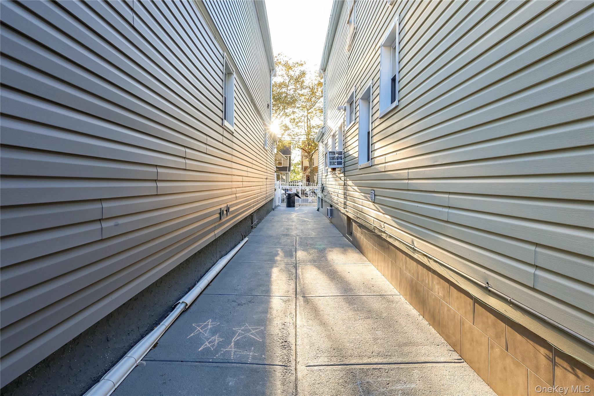 Single Family 130th  Queens, NY 11420, MLS-927742-22