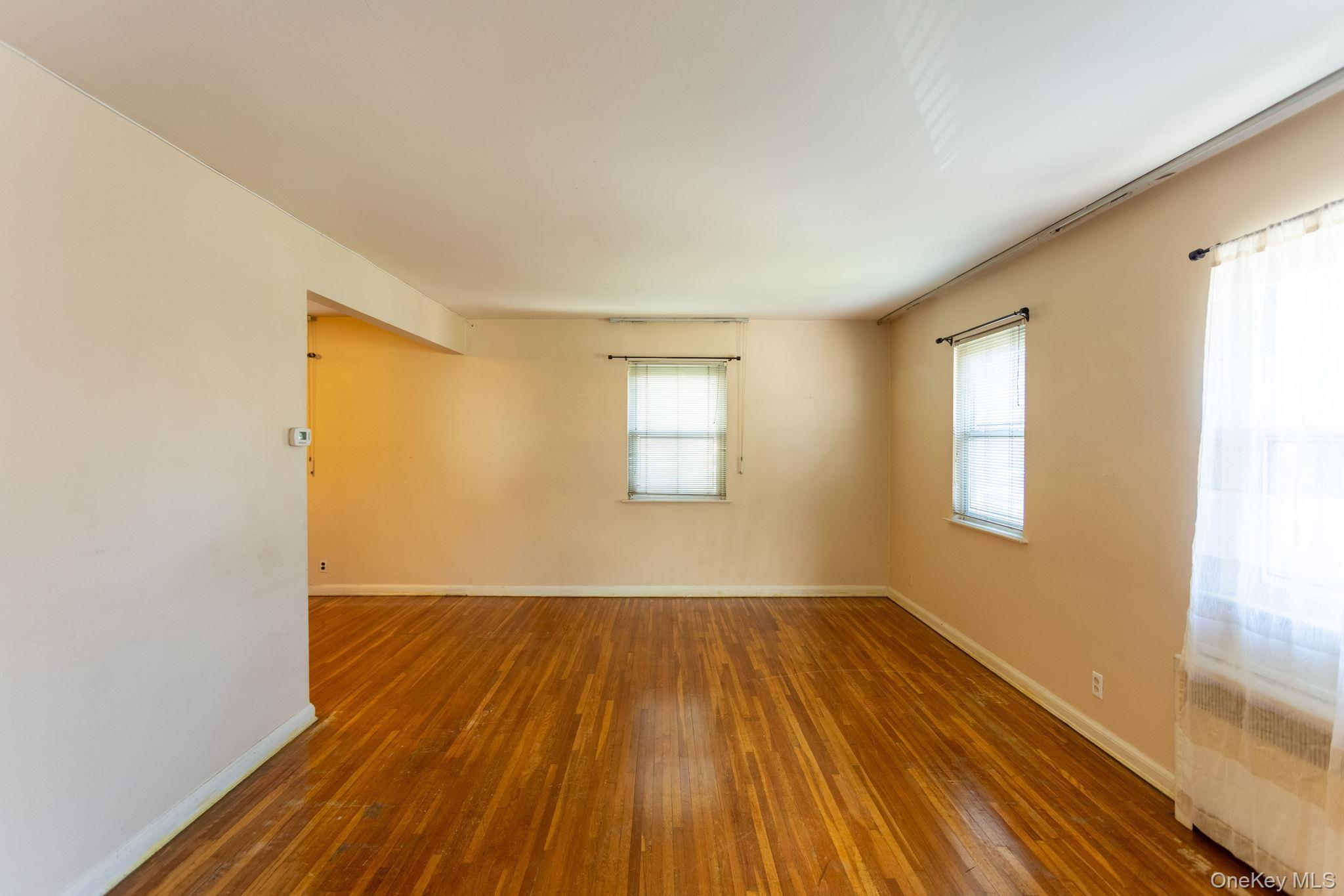 Single Family 190th  Queens, NY 11423, MLS-927743-2