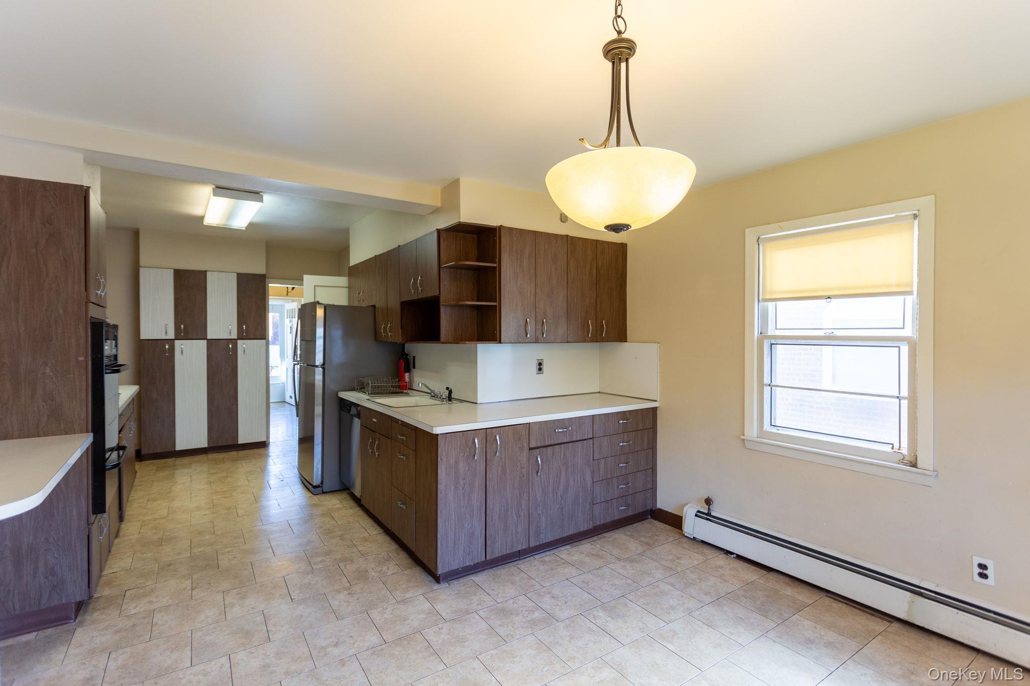 Single Family 190th  Queens, NY 11423, MLS-927743-7