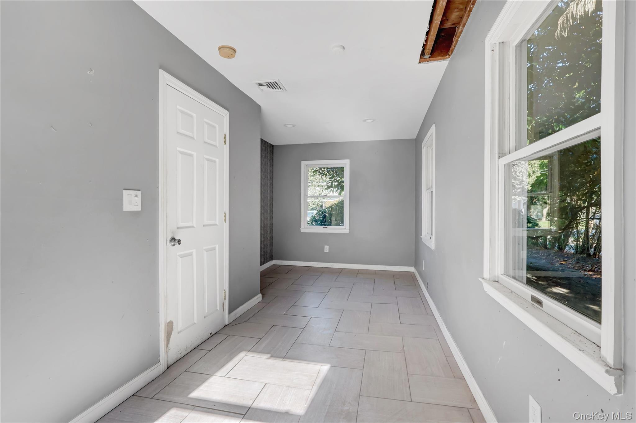 Single Family Woodberry Suffolk County, NY 11772, MLS-927757-13