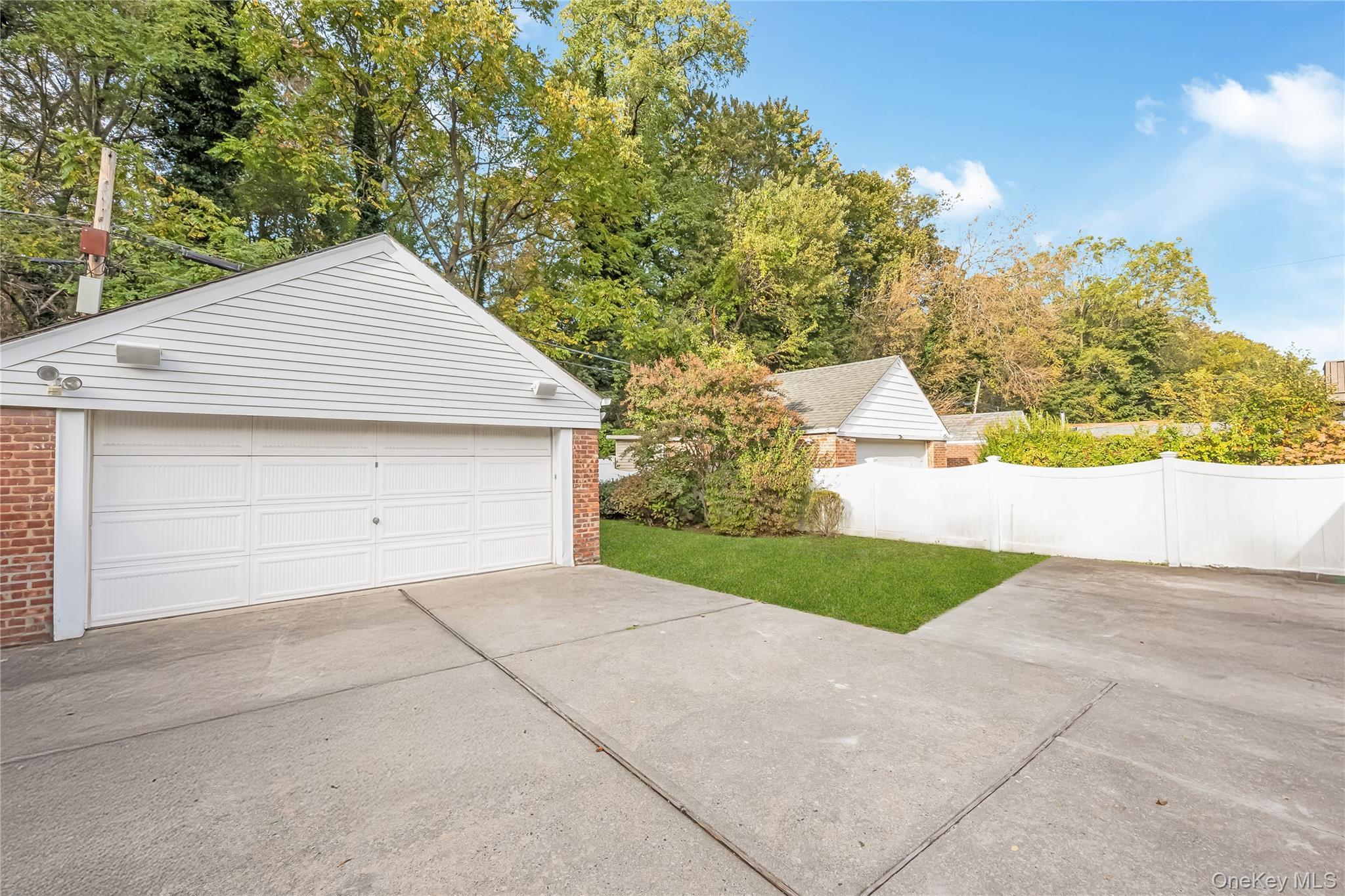 Single Family Richland Queens, NY 11364, MLS-927758-6