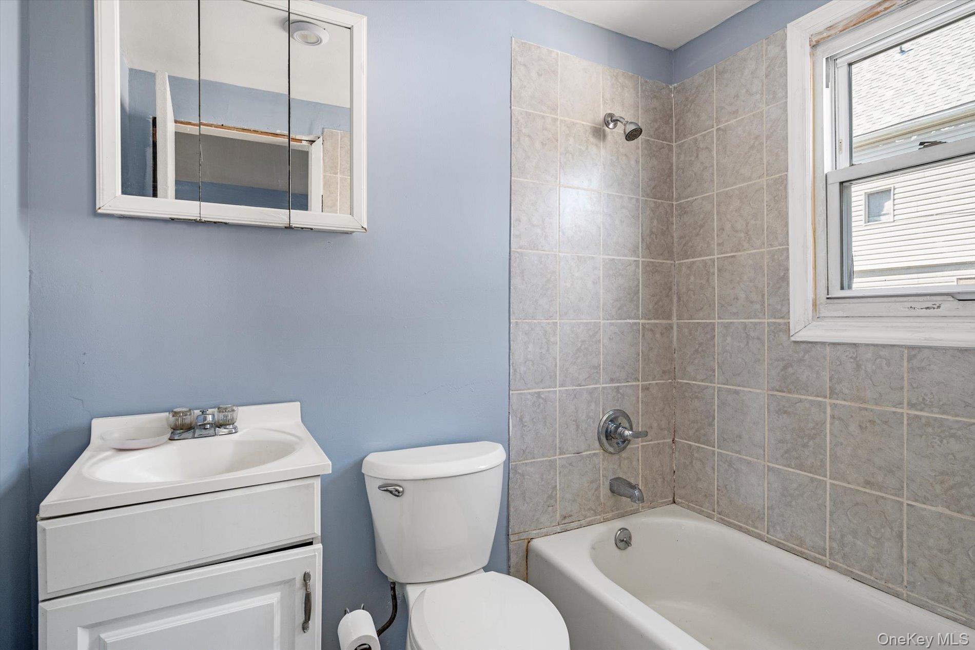 Single Family Lincoln  Nassau County, NY 11575, MLS-927759-18